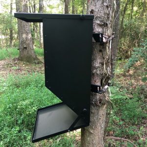 Tree Mount Gravity Feeder